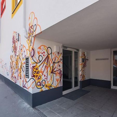 Appartamento Neu Und Hell In Zentraler Ruhelage Mit Parkplatz Vienna Esterno foto