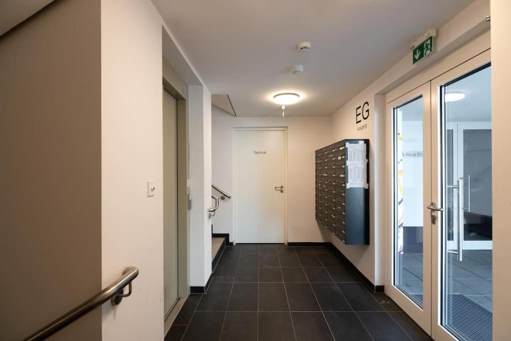 Appartamento Neu Und Hell In Zentraler Ruhelage Mit Parkplatz Vienna Esterno foto